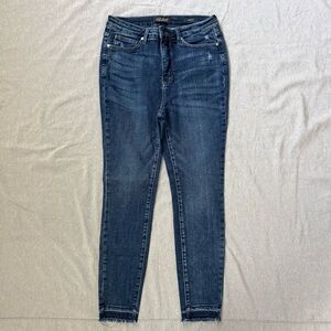 Judy Blue Skinny Fit Jeans Women’s 11/30 Dark Wash Distressed Raw Hem Stretch